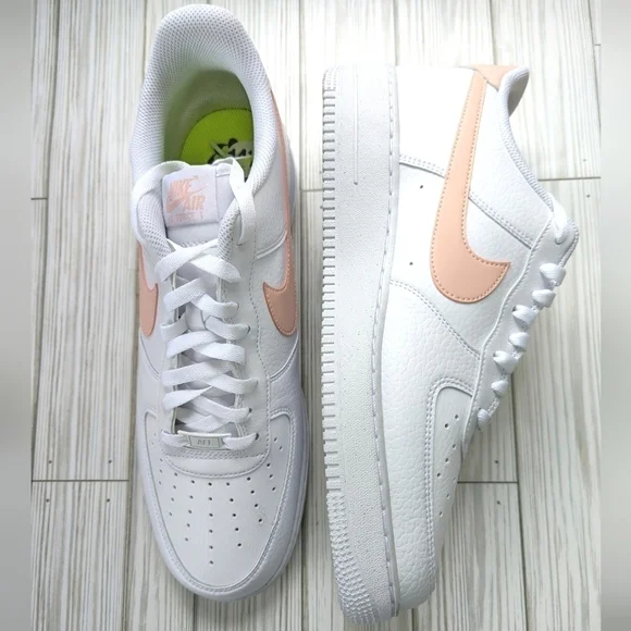 Nike Air Force 1 07 Next Nature Sneaker in White Arctic Orange Size 14.5 NWT - Picture 2 of 10